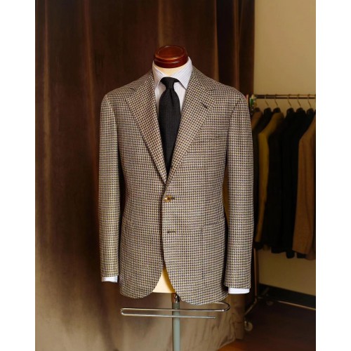 330106 by B&Tailor Bespoke 